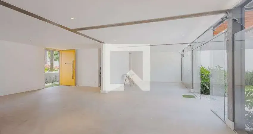 Casa para Venda - Jardim Paulista, 4 Quartos,  359 m² - São Paulo