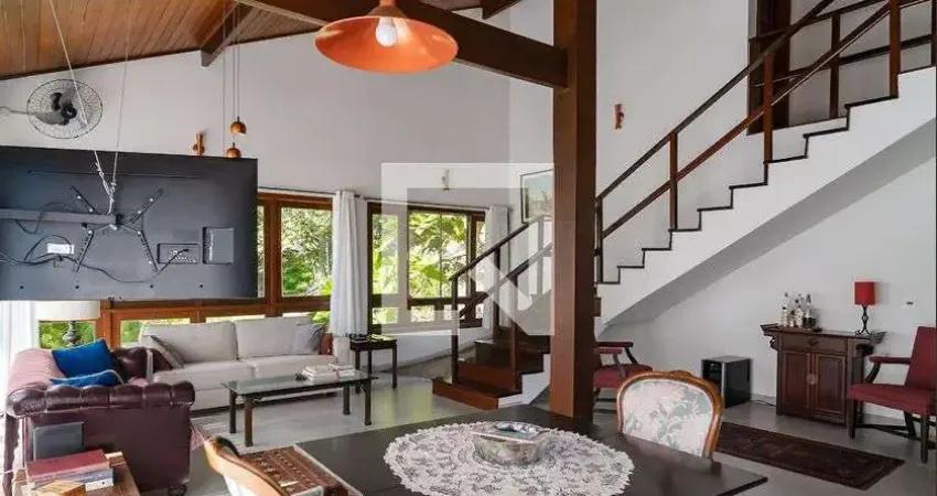 Casa / Sobrado em Condomínio para Venda - Itaipu, 5 Quartos,  343 m² - Niterói
