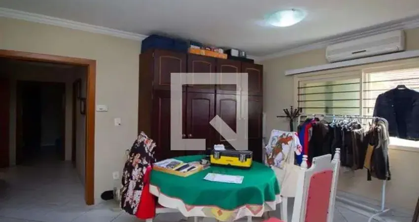 Casa para Venda - Centro, 4 Quartos,  400 m² - São Leopoldo