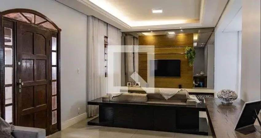 Casa para Venda - Alto Caiçaras, 3 Quartos,  277 m² - Belo Horizonte