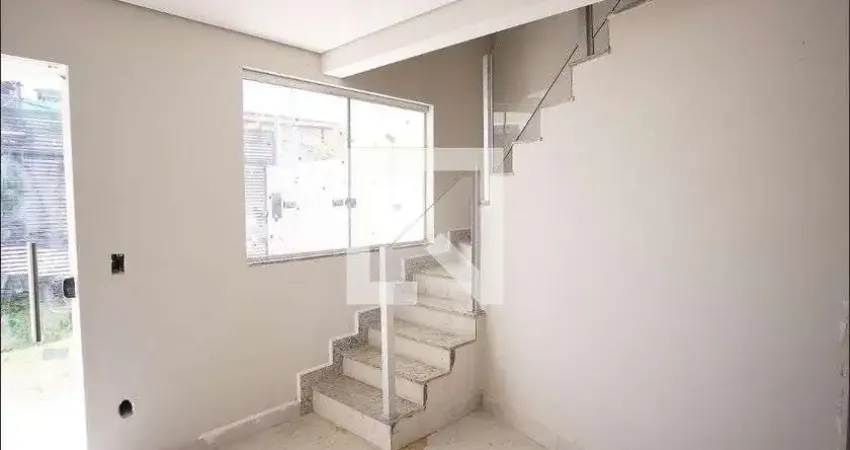 Casa para Venda - Céu Azul, 2 Quartos,  65 m² - Belo Horizonte