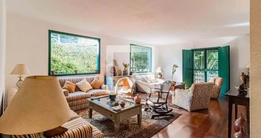 Casa para Venda - Butantã, 3 Quartos,  365 m² - São Paulo
