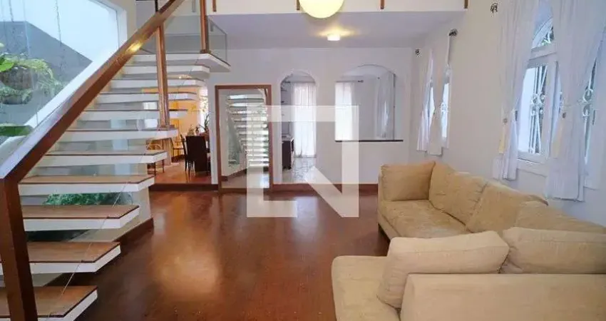 Casa para Venda - Alto de Pinheiros, 3 Quartos,  360 m² - São Paulo