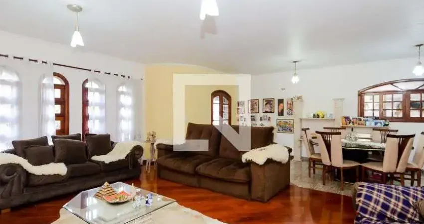Casa para Venda - Picanço, 5 Quartos,  650 m² - Guarulhos