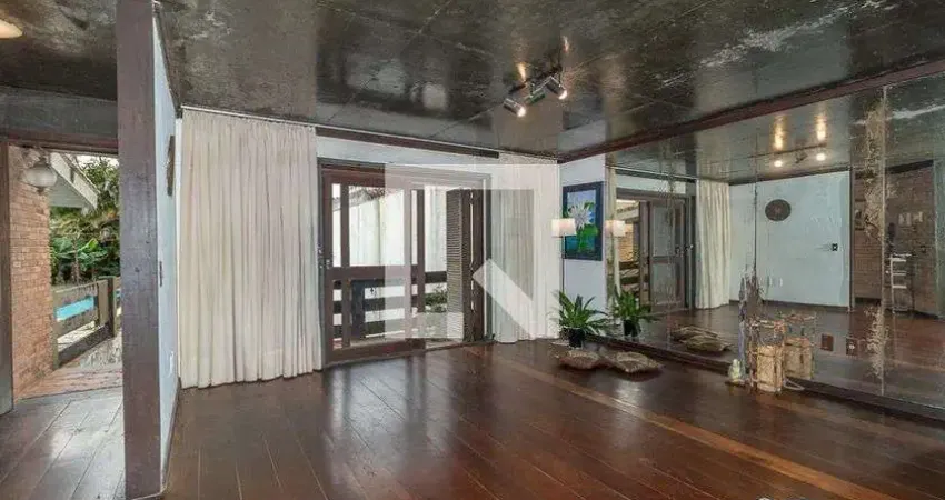 Casa para Venda - Chácara das Pedras , 4 Quartos,  450 m² - Porto Alegre