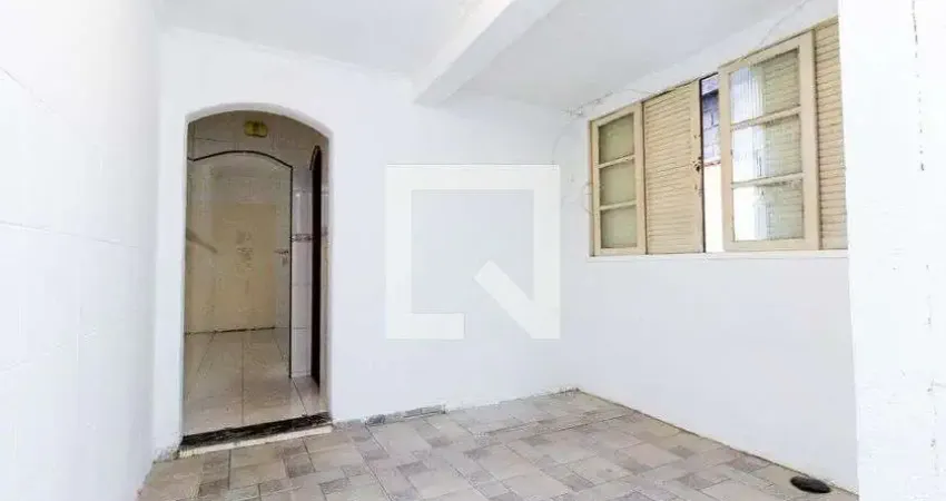 Casa para Venda - Vila Esperança, 1 Quarto,  30 m² - São Paulo