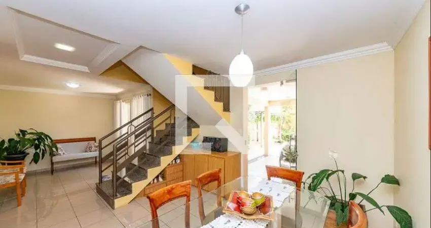 Casa para venda - caiçaras, 5 quartos, 250 m² - belo horizonte