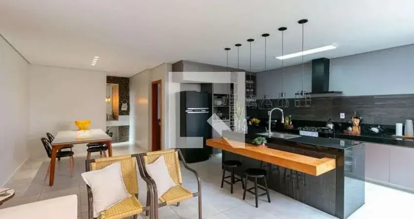Casa para Venda - Carlos Prates, 2 Quartos,  220 m² - Belo Horizonte