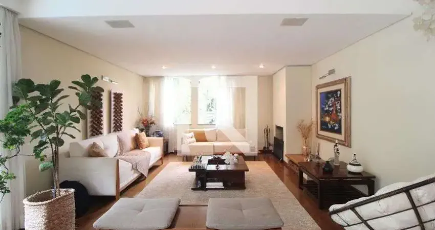 Casa para Venda - Jardim Marajoara , 4 Quartos,  460 m² - São Paulo
