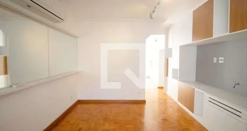 Casa para Venda - Pinheiros, 2 Quartos,  85 m² - São Paulo