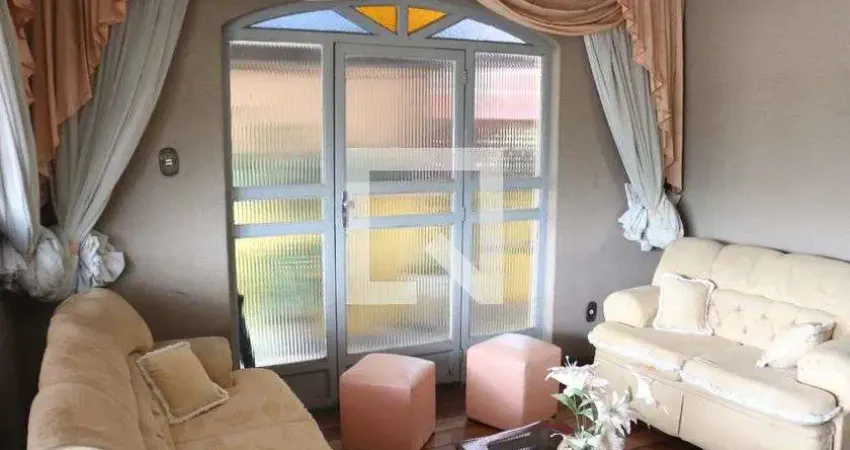 Casa para Venda - California, 3 Quartos,  360 m² - Belo Horizonte