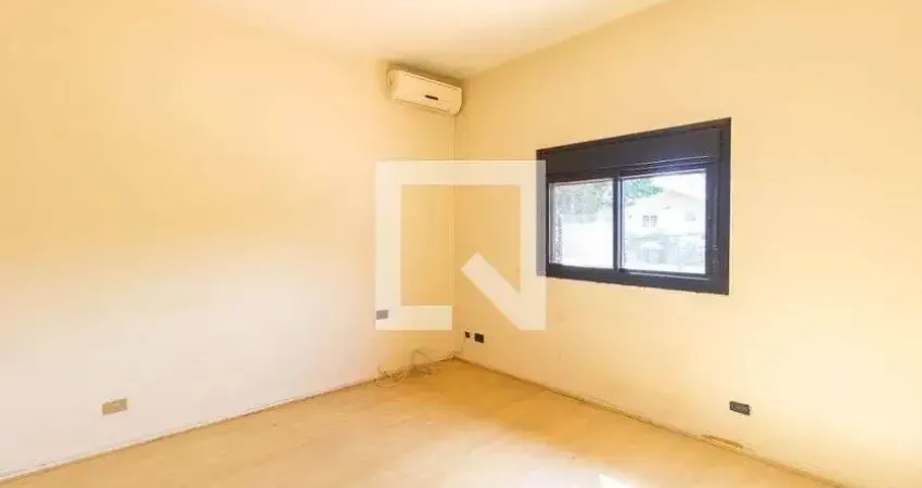 Casa para Venda - Butantã, 4 Quartos,  393 m² - São Paulo