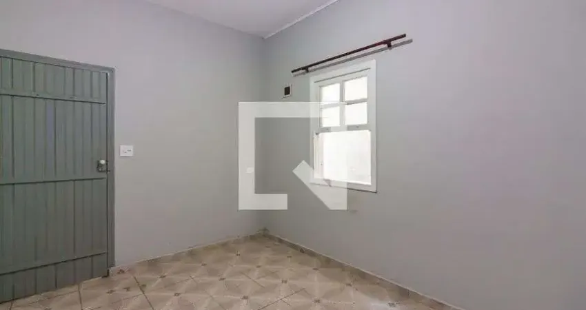 Casa para Venda - Centro, 1 Quarto,  30 m² - Osasco