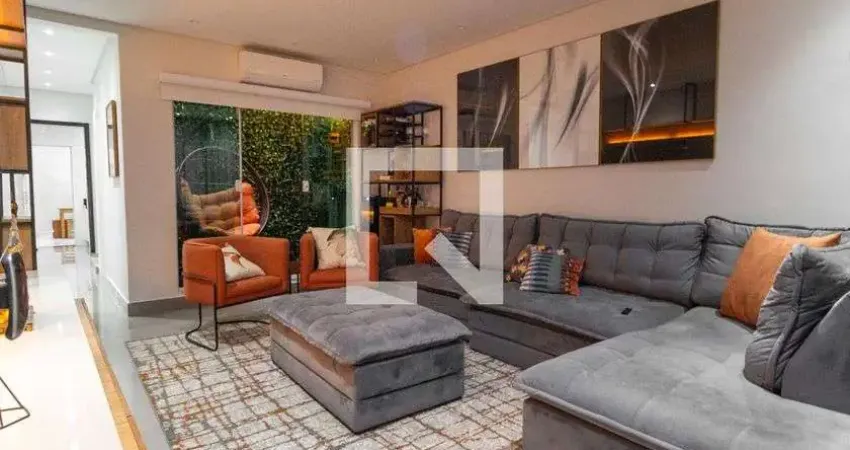 Casa para Venda - Vila Carrão, 3 Quartos,  104 m² - São Paulo