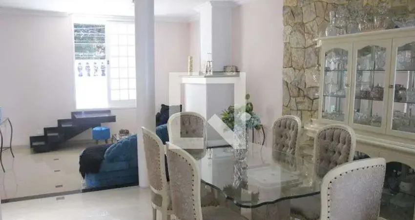 Casa para Venda - Jardim Cocaia, 5 Quartos,  306 m² - Guarulhos