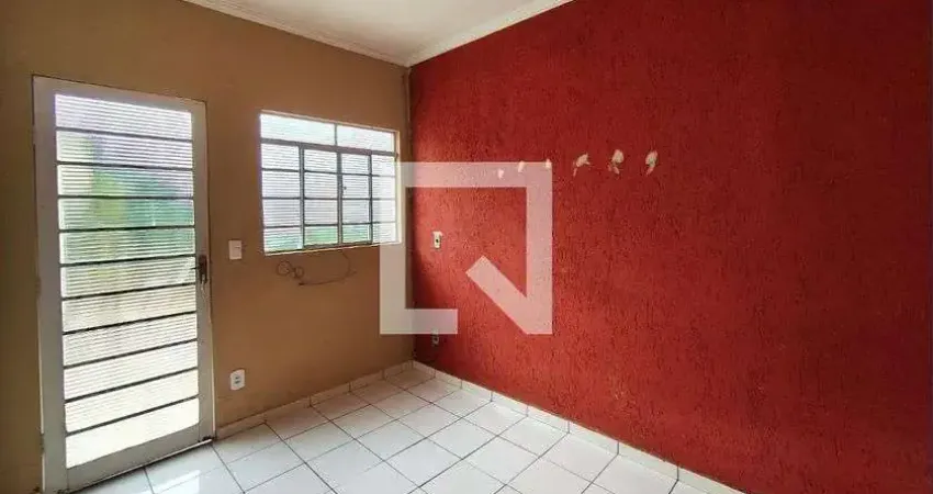 Casa para Venda - Swift, 1 Quarto,  200 m² - Campinas