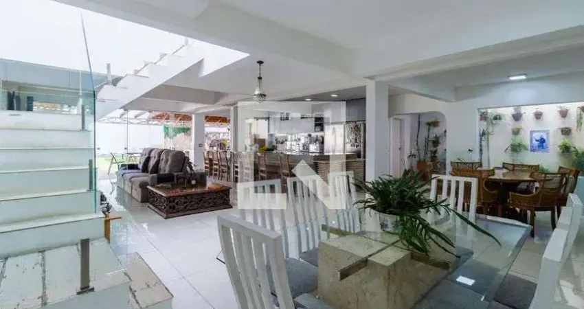 Casa para Venda - Morumbi, 4 Quartos,  575 m² - São Paulo