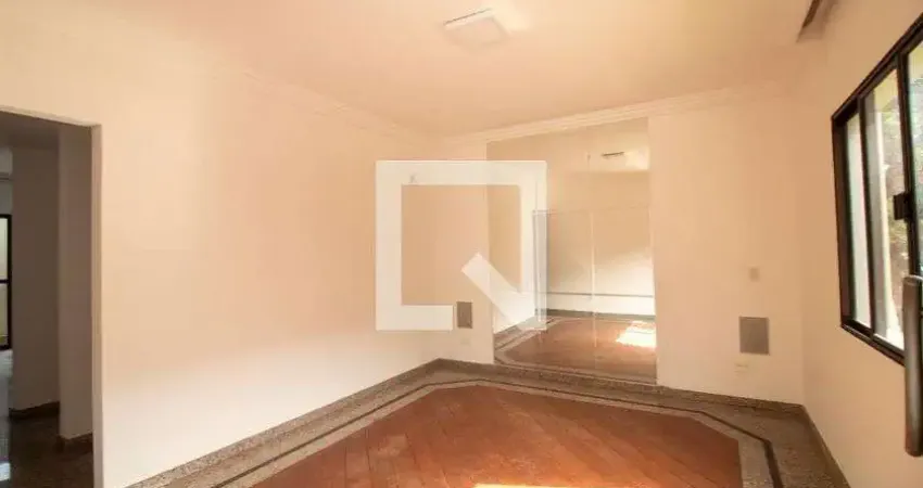Casa para Venda - Campo Belo, 2 Quartos,  2093 m² - São Paulo