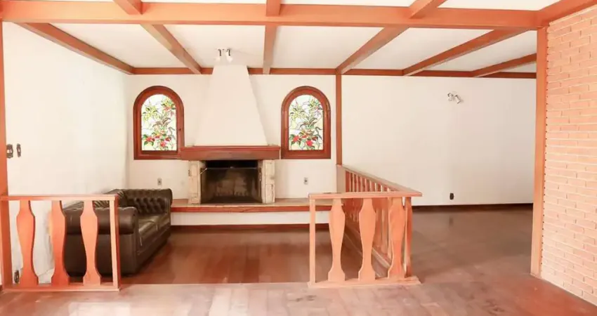 Casa para Venda - Interlagos, 4 Quartos,  450 m² - São Paulo