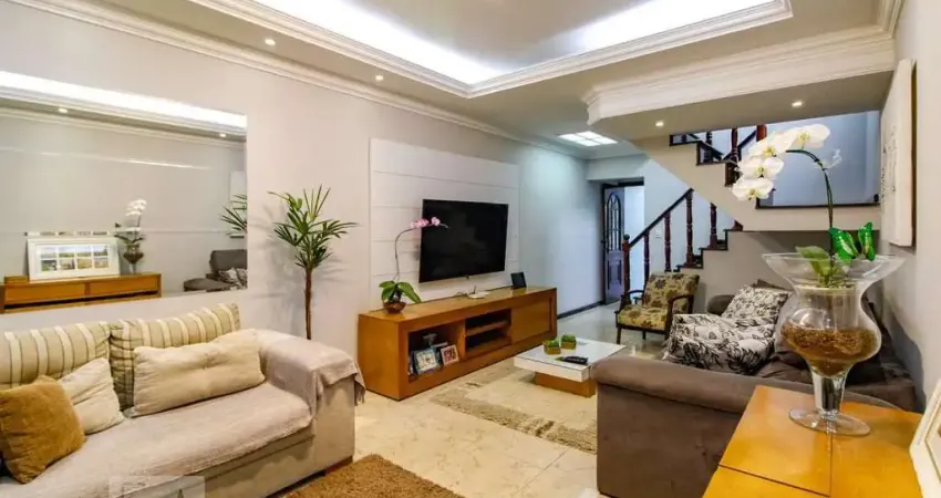 Casa para Venda - Jardim Maia, 3 Quartos,  180 m² - Guarulhos