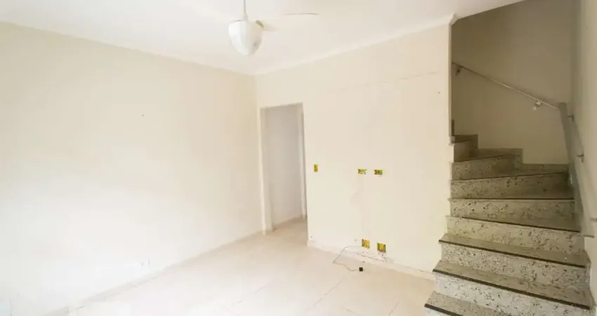 Casa para Venda - Bosque da Saúde, 2 Quartos,  100 m² - São Paulo