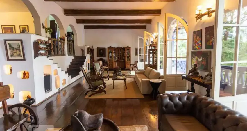 Casa para Venda - Butantã, 4 Quartos,  580 m² - São Paulo
