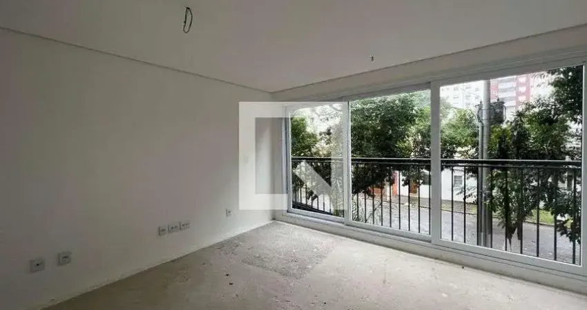 Apartamento para Venda - Menino Deus, 2 Quartos,  15721 m² - Porto Alegre