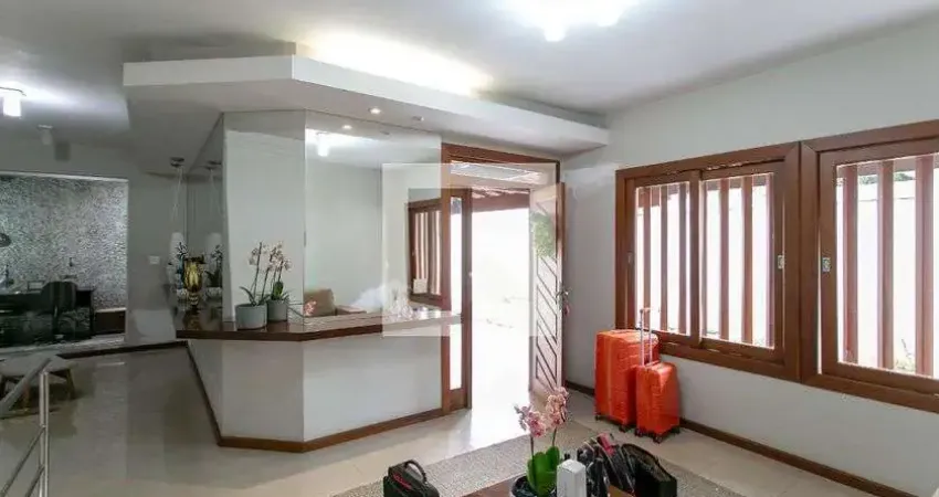 Casa para Venda - São João Batista, 4 Quartos,  280 m² - Belo Horizonte