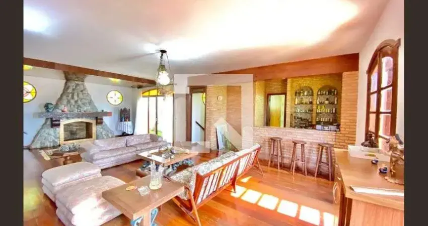 Casa para Venda - Mangabeiras, 5 Quartos,  700 m² - Belo Horizonte