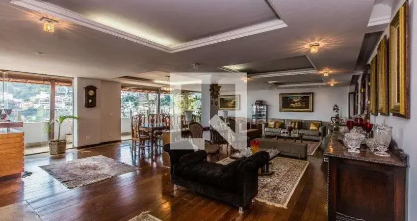 Casa para Venda - Mangabeiras, 5 Quartos,  665 m² - Belo Horizonte