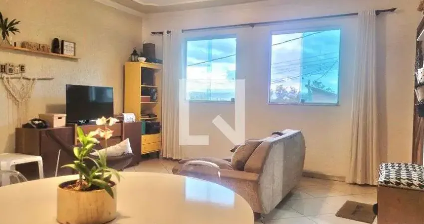 Casa para Venda - Trevo, 3 Quartos,  100 m² - Belo Horizonte