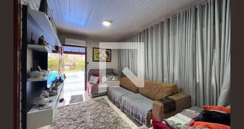 Casa para Venda - Scharlau, 2 Quartos,  150 m² - São Leopoldo