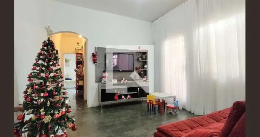 Casa para Venda - Santa Tereza, 6 Quartos,  220 m² - Belo Horizonte