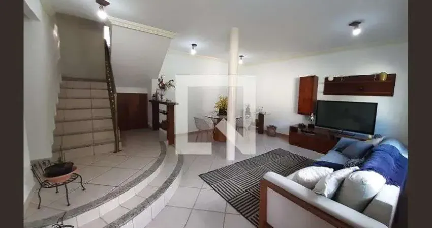 Casa para Venda - São João Batista, 3 Quartos,  360 m² - Belo Horizonte