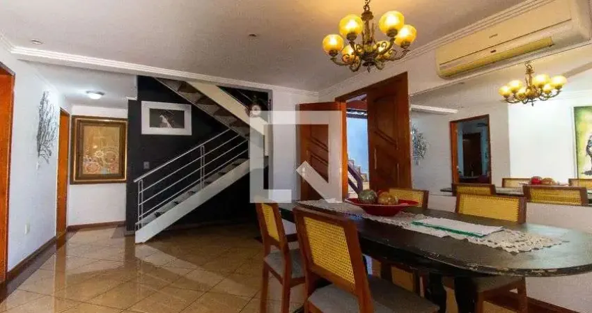 Casa / Sobrado em Condomínio para Venda - Santa Rosa , 4 Quartos,  420 m² - Niterói