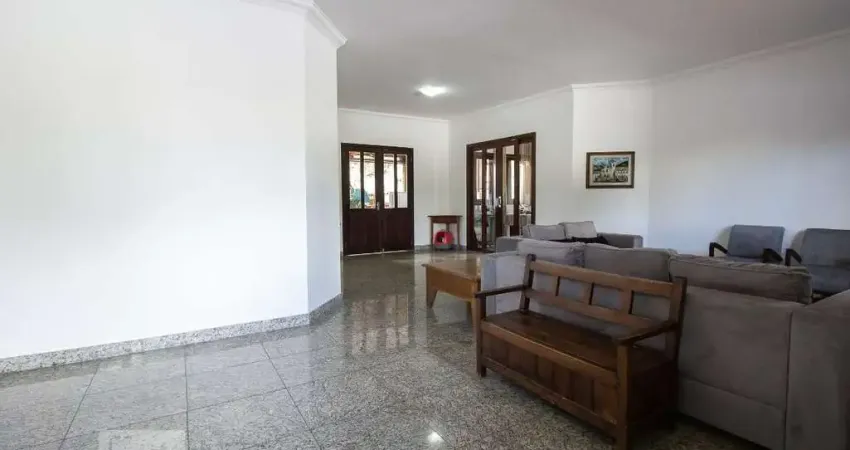 Casa para Venda - Bandeirantes, 4 Quartos,  1210 m² - Belo Horizonte