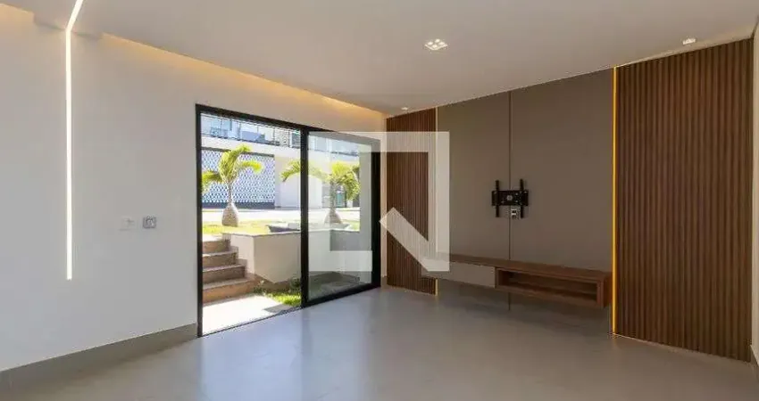 Casa para Venda - Trevo, 5 Quartos,  208 m² - Belo Horizonte