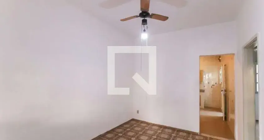 Casa para Venda - Piedade, 2 Quartos,  55 m² - Rio de Janeiro