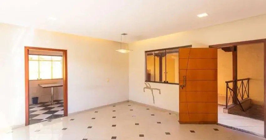 Casa para Venda - Fernão Dias, 4 Quartos,  340 m² - Belo Horizonte