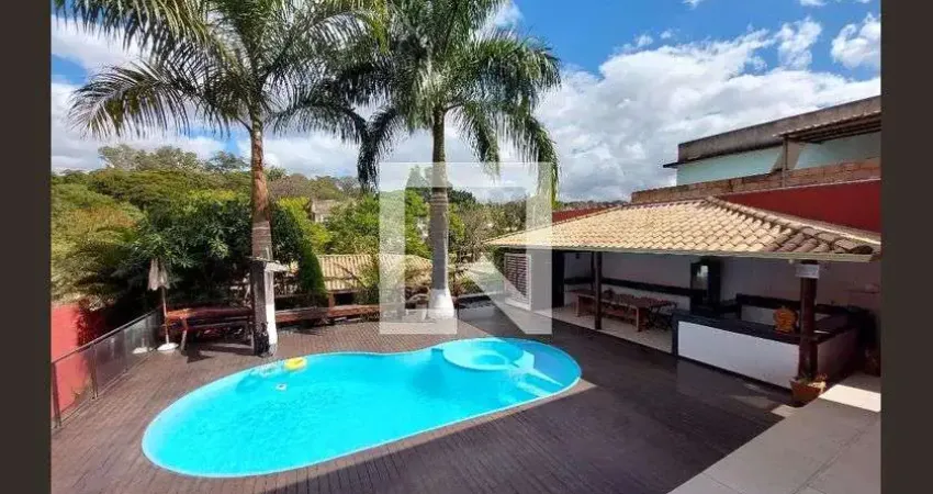 Casa para Venda - Garças, 1 Quarto,  600 m² - Belo Horizonte