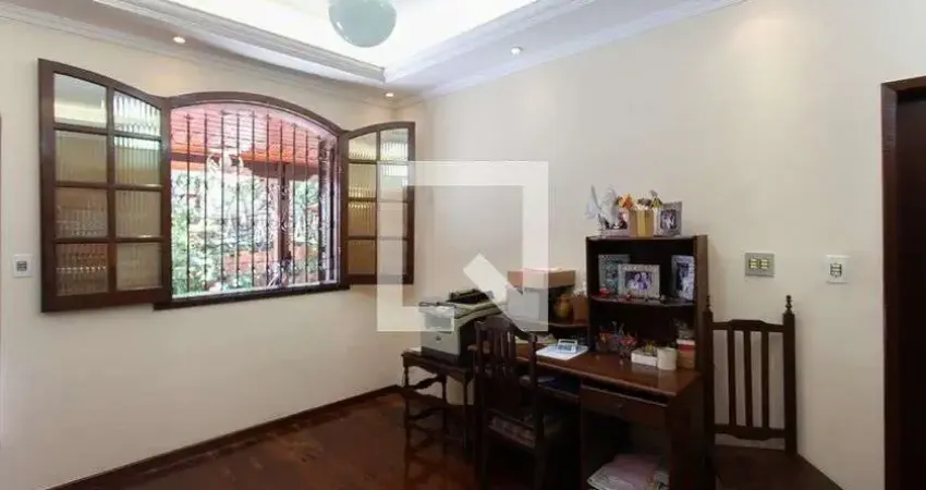 Casa para Venda - Santa Cruz, 3 Quartos,  400 m² - Belo Horizonte