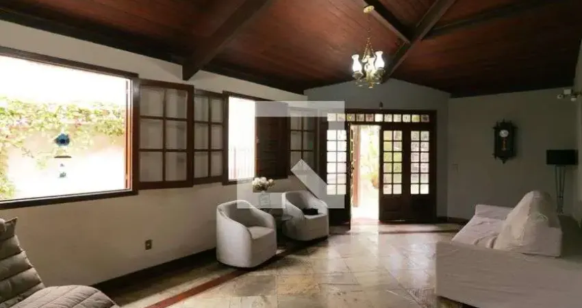 Casa para Venda - São Luíz, 5 Quartos,  1100 m² - Belo Horizonte
