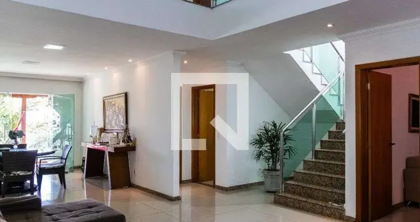Casa para Venda - Céu Azul, 5 Quartos,  525 m² - Belo Horizonte