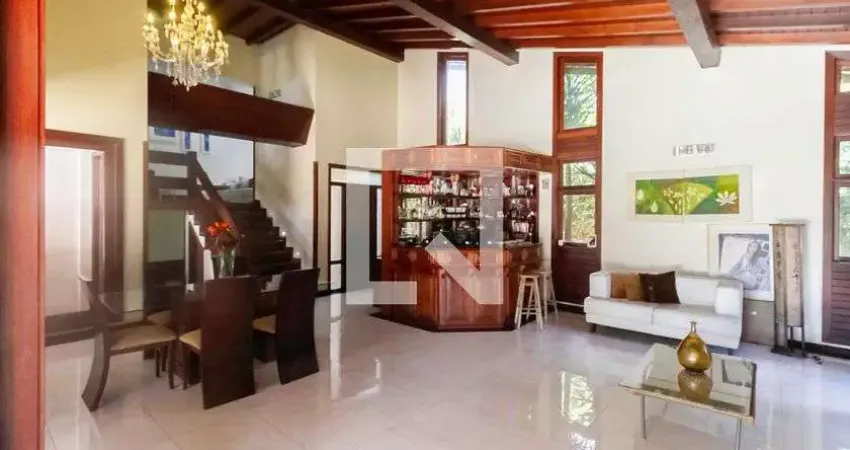 Casa para Venda - Copacabana, 4 Quartos,  2700 m² - Belo Horizonte