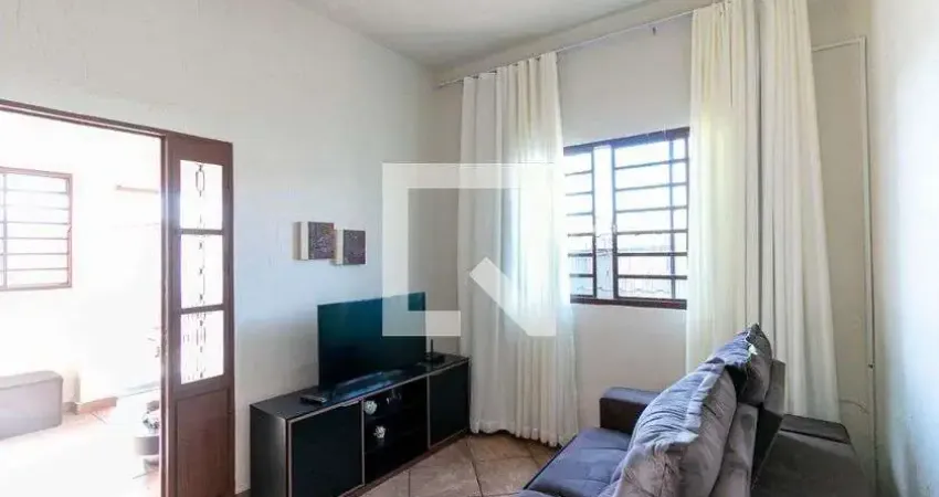 Casa para Venda - Carlos Prates, 3 Quartos,  325 m² - Belo Horizonte