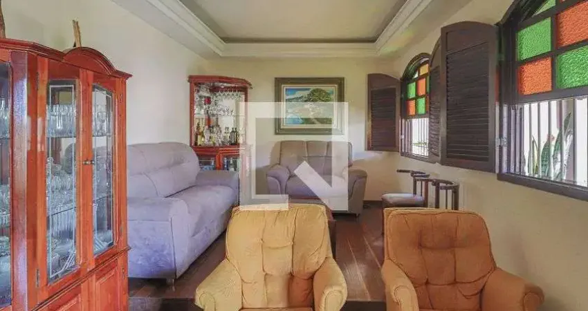 Casa para Venda - Horto Florestal, 4 Quartos,  354 m² - Belo Horizonte