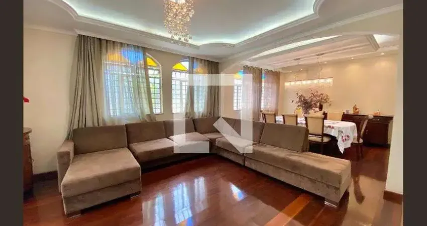 Casa para Venda - Ouro Preto, 5 Quartos,  380 m² - Belo Horizonte