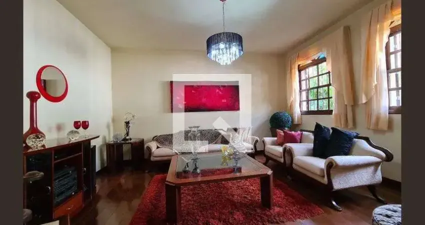 Casa para Venda - Santa Lúcia, 5 Quartos,  450 m² - Belo Horizonte