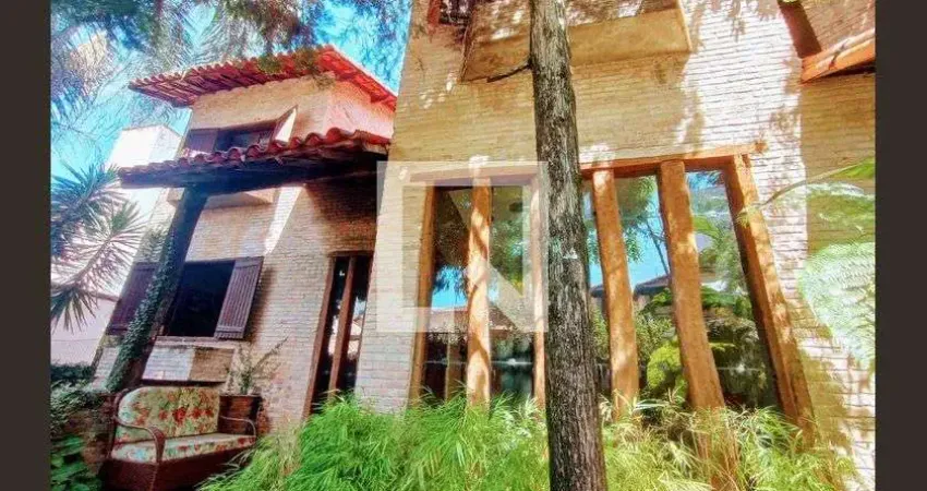 Casa para Venda - Castelo, 4 Quartos,  370 m² - Belo Horizonte