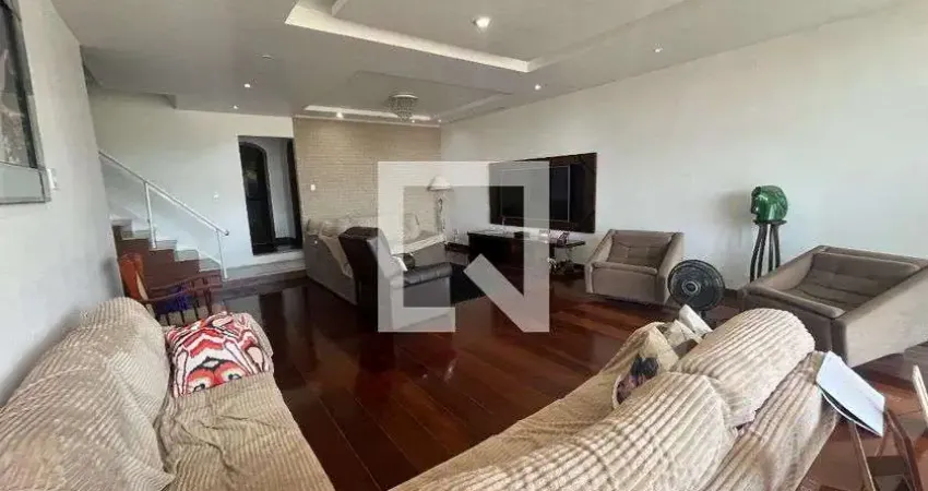 Casa para Venda - Jardim Guanabara, 8 Quartos,  1100 m² - Rio de Janeiro
